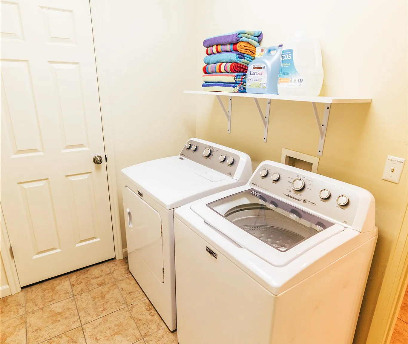 3 bed, 1608 sqft, $2,500 — Photo 3