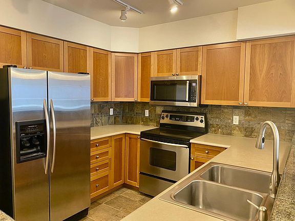 3rd image of 1545 NW 57th St Unit 523