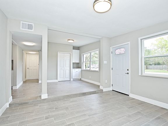 3rd image of 11514 Judge Ave