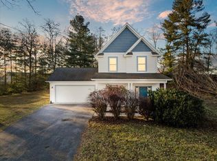 10 Overlook Dr, Christiansburg, VA 24073