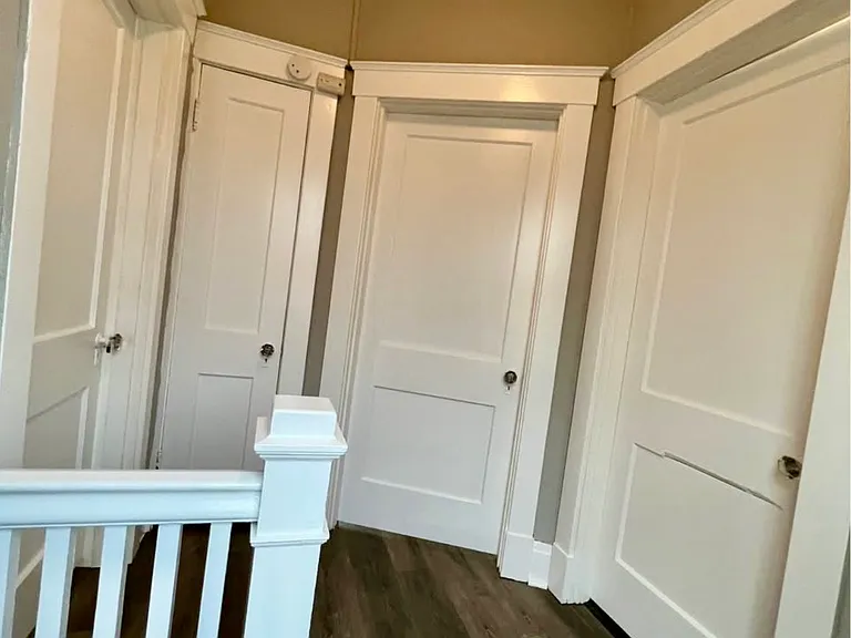 754 Arlington Ave — Photo 16