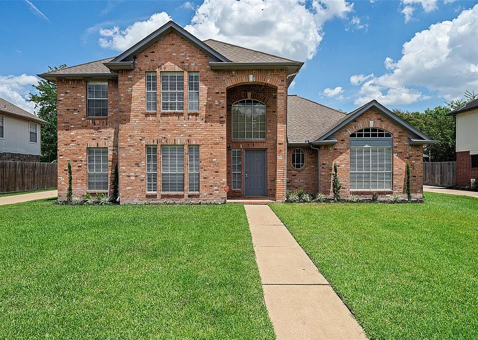 1st image of 10206 Jockey Club Dr
