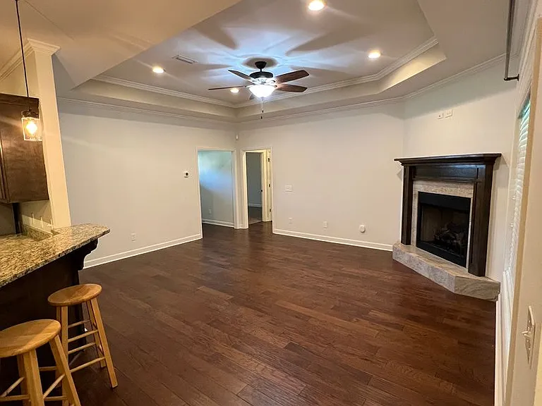 660 Valley Stream Dr — Photo 7
