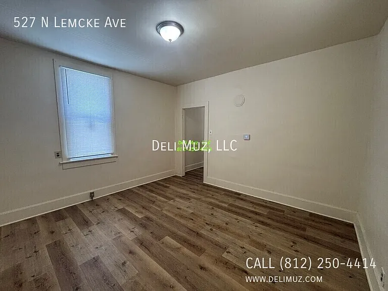 527 N Lemcke Ave — Photo 15