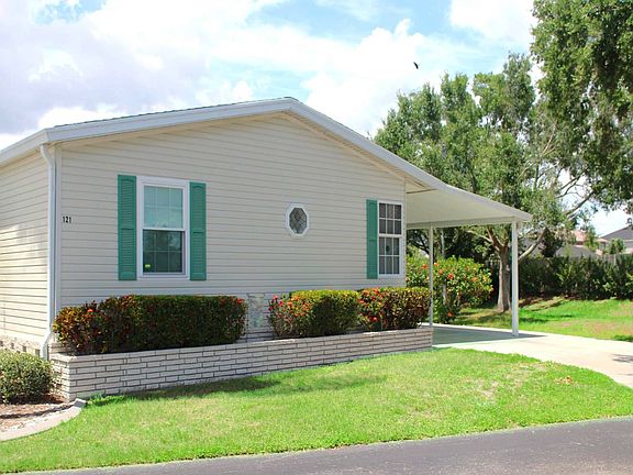 2nd image of 121 Jeffrey Cir