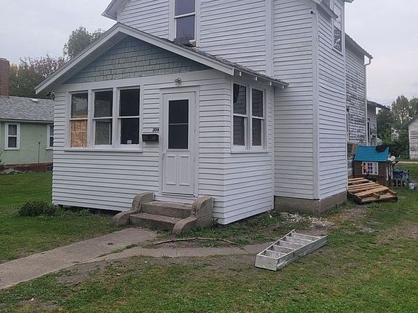306 3rd St W