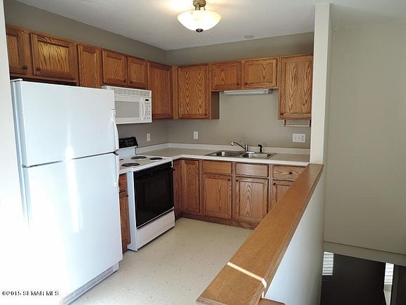 2nd image of 1775 Hemlock NE