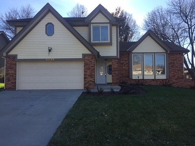 1st image of 15277 Pepperwood Dr