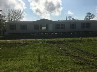 29468 Paquet Rd, Lacombe, LA 70445