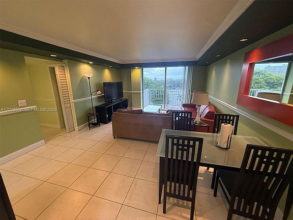 5th image of 2020 NE 135th St APT 503