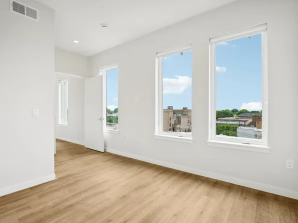 39-43 West 25th Street image 20 of 25