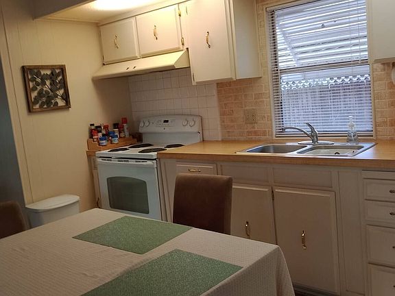 2nd image of 20 Orange St