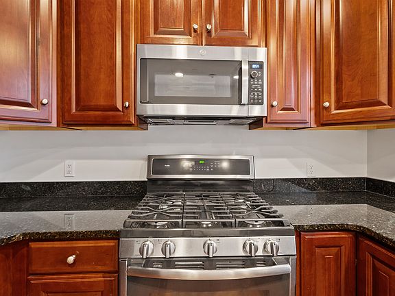4th image of 7400 River Rd APT 317
