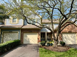 1257 Rhodes Ln, Naperville, IL 60540