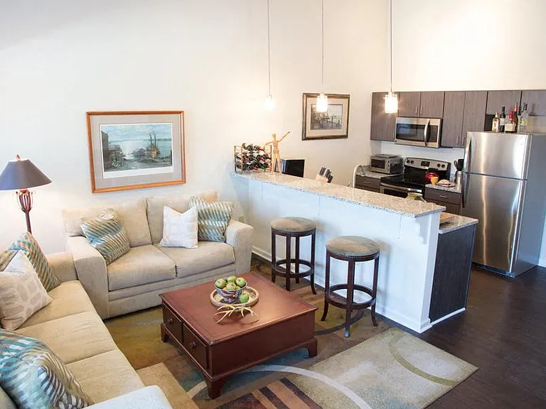 Gramercy Row Apartment Residences — Photo 26
