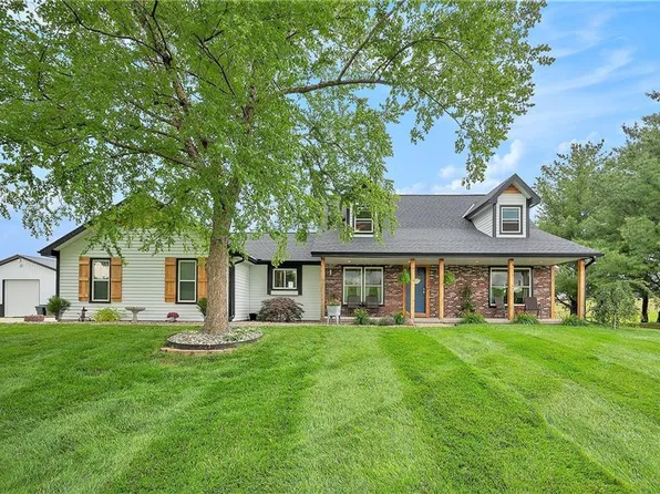 12410 Northern Ave, Liberty, MO 64068