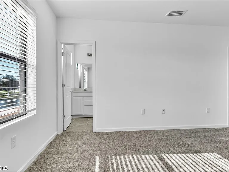 1424 Weeping Willow Ct — Photo 19