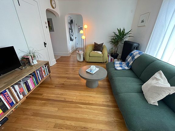 5th image of 13318 Madison Ave APT 5