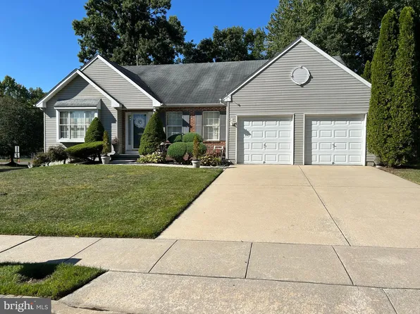 201 Branchwood Ct, Deptford, NJ 08096