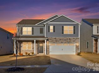 8232 Kennesaw Dr, Gastonia, NC 28056