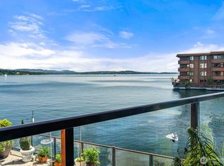 2360 43rd Ave E APT 213, Seattle, WA 98112