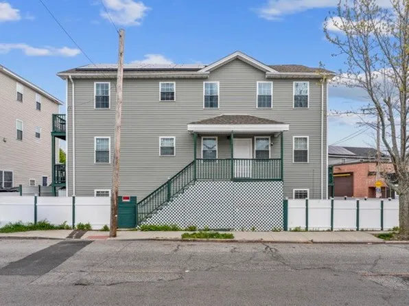 603 Charles St, Providence, RI 02904