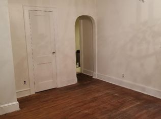27 Hinsdale Ave #1, Floral Park, NY 11001