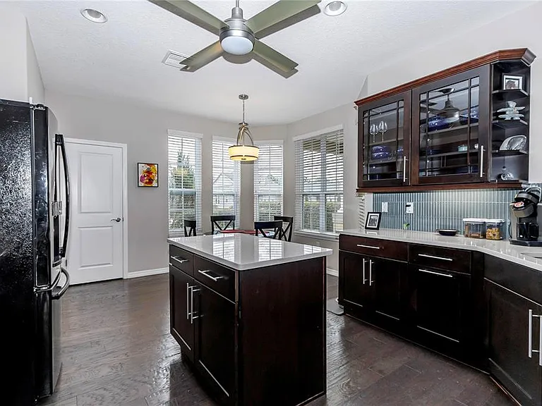 5423 NW 35th Lane Rd — Photo 9