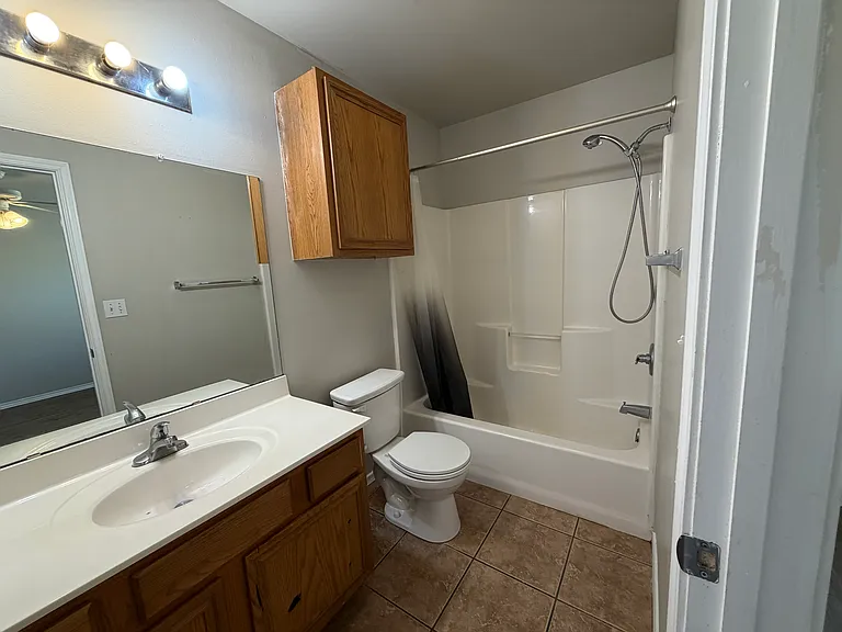 706 N Englewood Ave #A — Photo 26