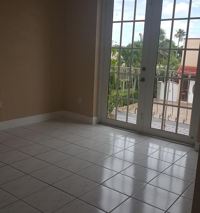 fort rent in hialeah