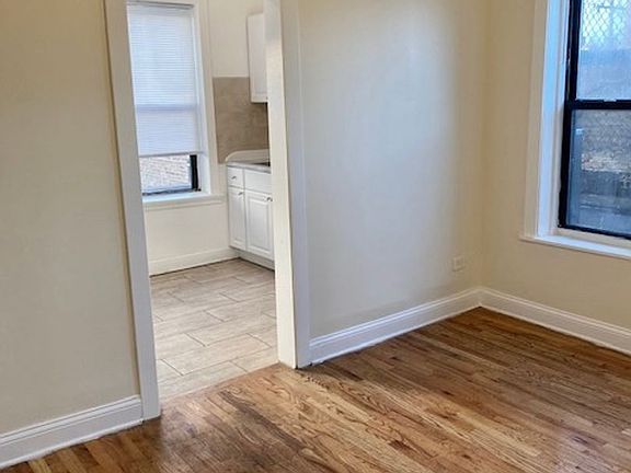 5th image of 4716 N Kedzie Ave #4722-2