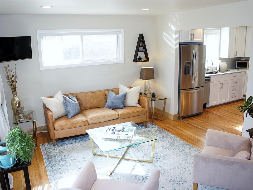 1st image of 1285 S Beach Ct