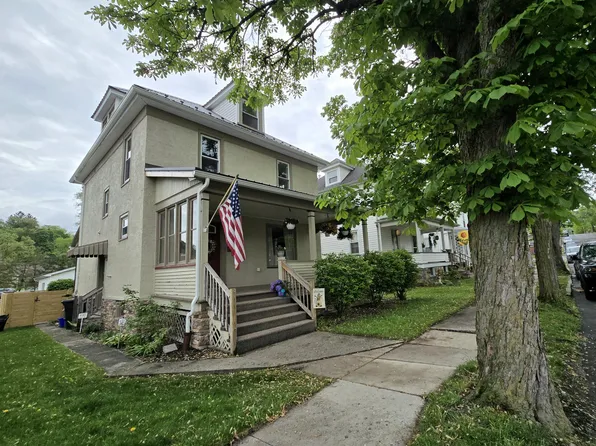 610 Jones St, Hollidaysburg, PA 16648