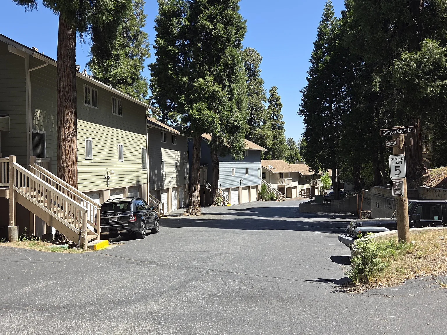 3 bed, 1350 sqft, $2,395 — Photo 1