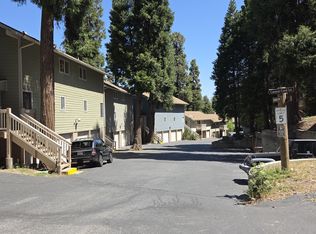 323 Canyon Crest Ln #323, Lake Arrowhead, CA 92352