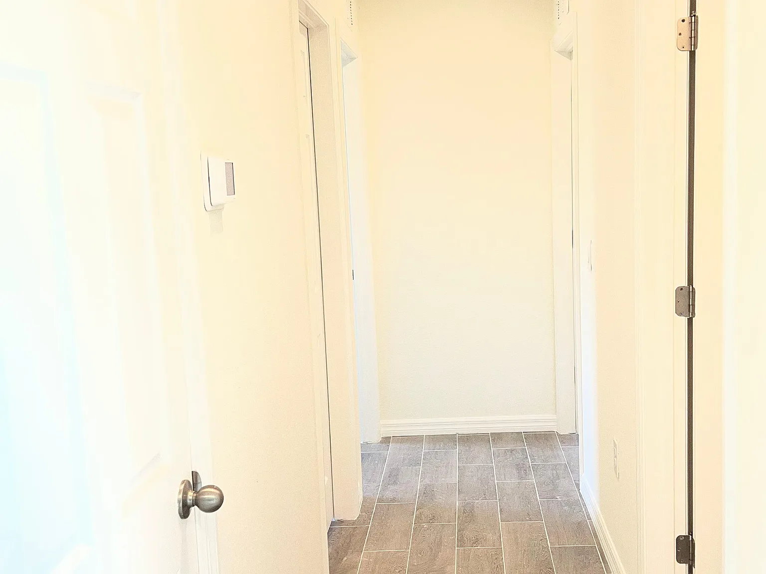 3 bed, 1060 sqft, $1,800 — Photo 4