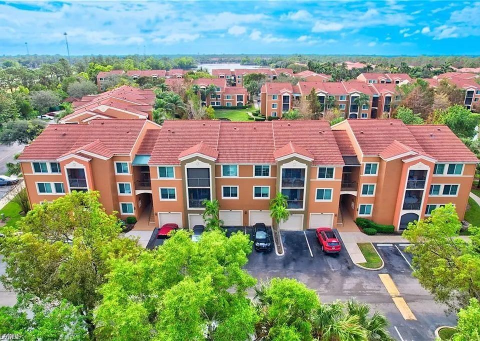 1190 Reserve Way #304