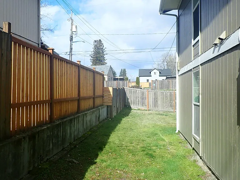 4102 S 38th St #A — Photo 5