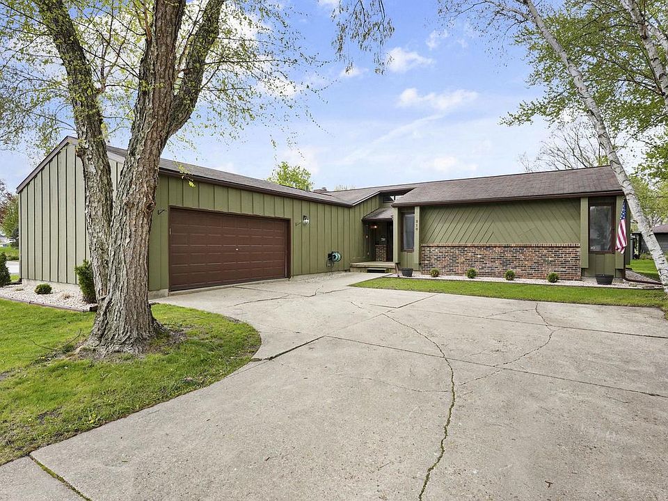 1st image of 218 Avalon Road