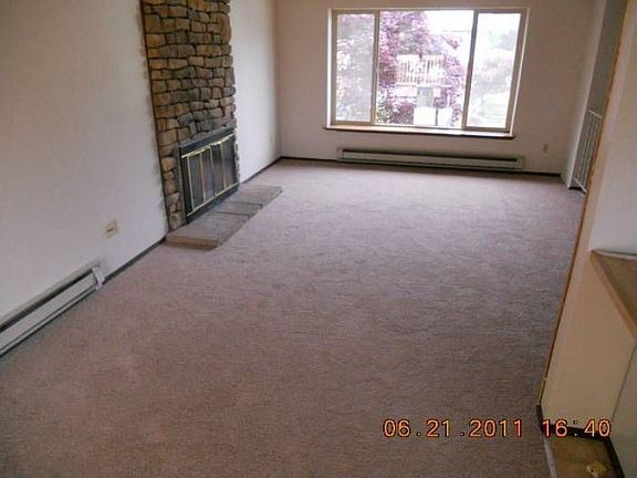 2nd image of 5202 105th St NE