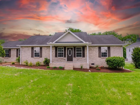 1078 Pinnacle Way, Castalian Springs, TN 37031