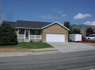 333 Sweetwater Dr, Springville, UT 84663