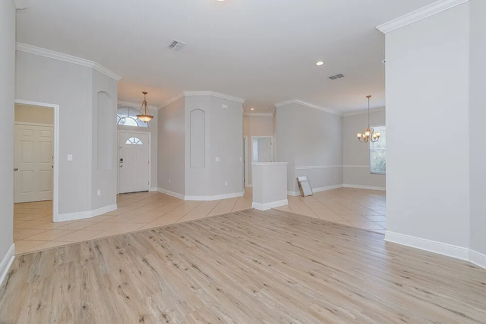 4 bed, 2.0 bath, 2268 sqft, $2,630 — Photo 4