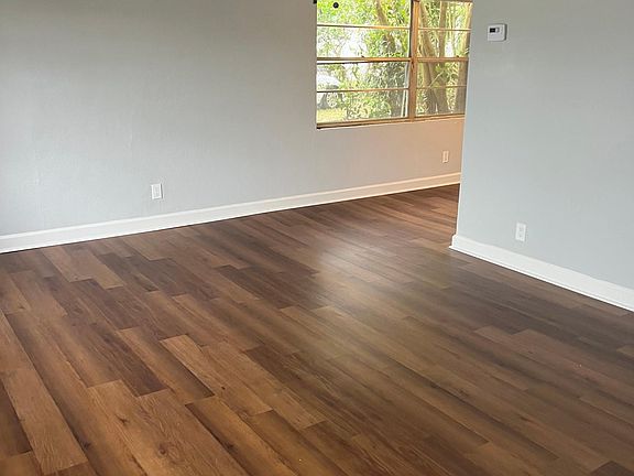 3rd image of 7722 Hare Ave #1