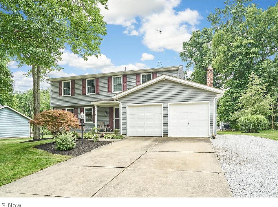 1st image of 4915 Heights Dr