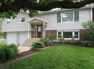 14009 High Rd, Lockport, IL 60441