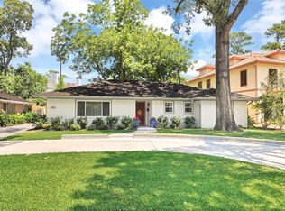 8502 Westview Dr, Houston, TX 77055