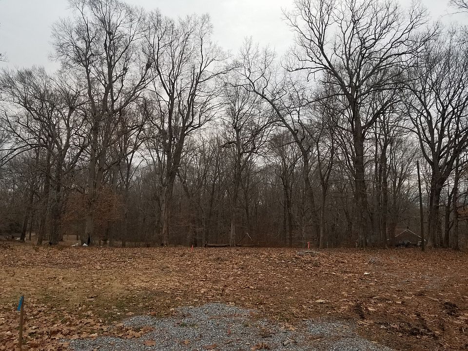 2nd image of 3583 Ashland City Rd