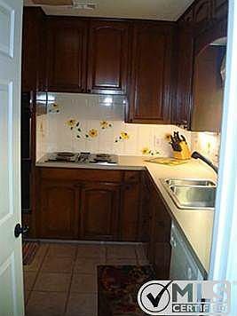 3rd image of 7300 Cedar Ct