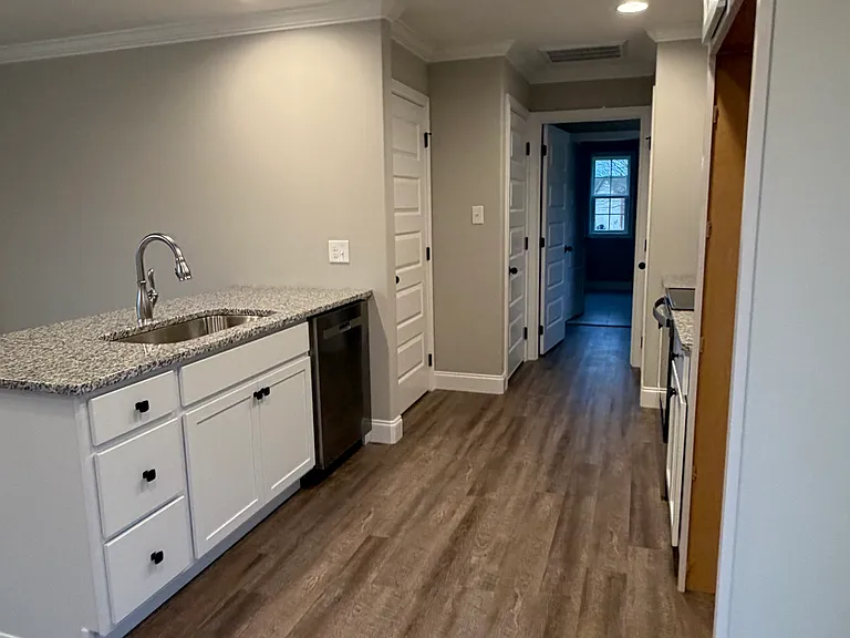 2622 Parkers Meadow Ln — Photo 6